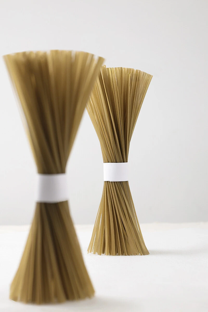 Fideos de trigo sarraceno: Cuando un color más oscuro no significa mejor calidad Fideos de trigo sarraceno: Cuando un color más oscuro no significa mejor calidad