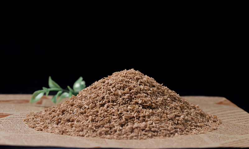 Migajas de Pan en Forma de Aguja con Polvo de Cacao / Panko