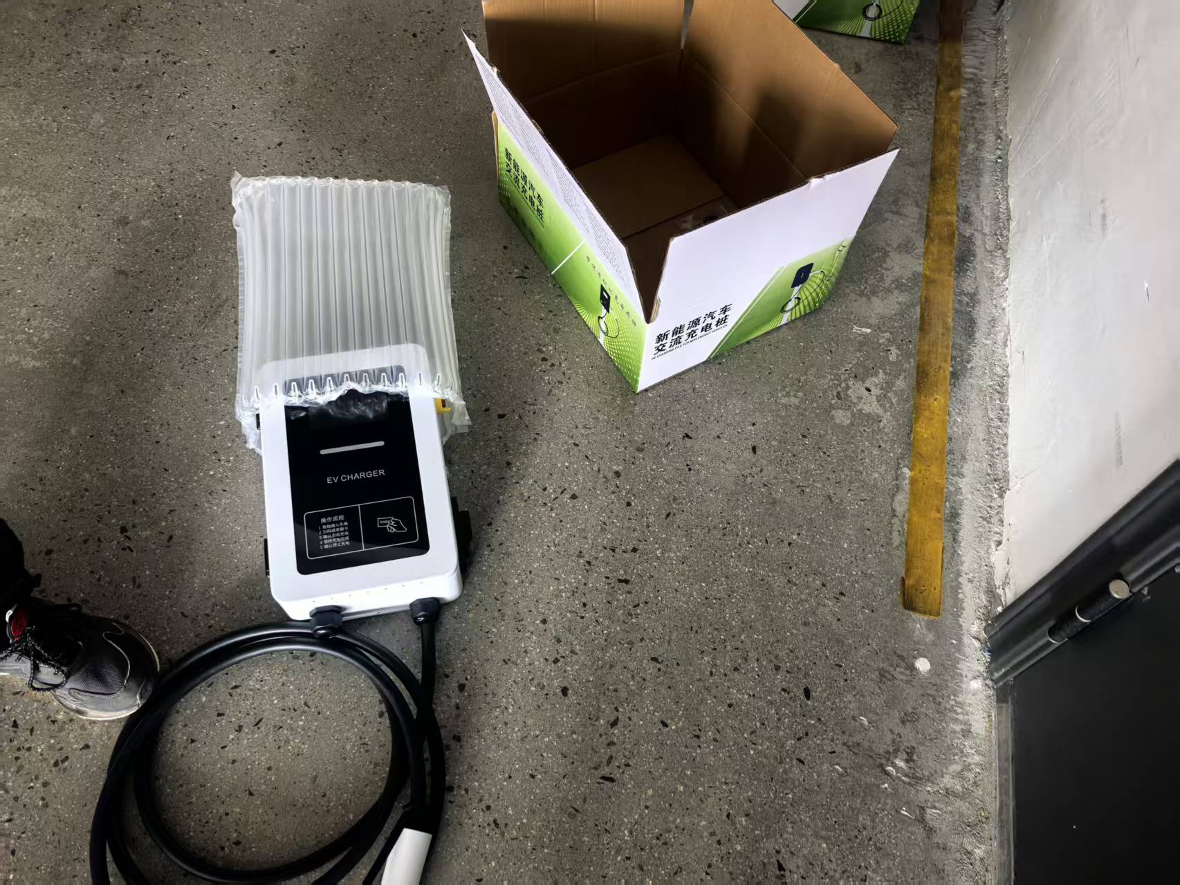 Wallbox AC EV charger