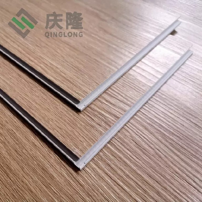 Indoor Luxury Carbonized Horizontal Laminate Flooring