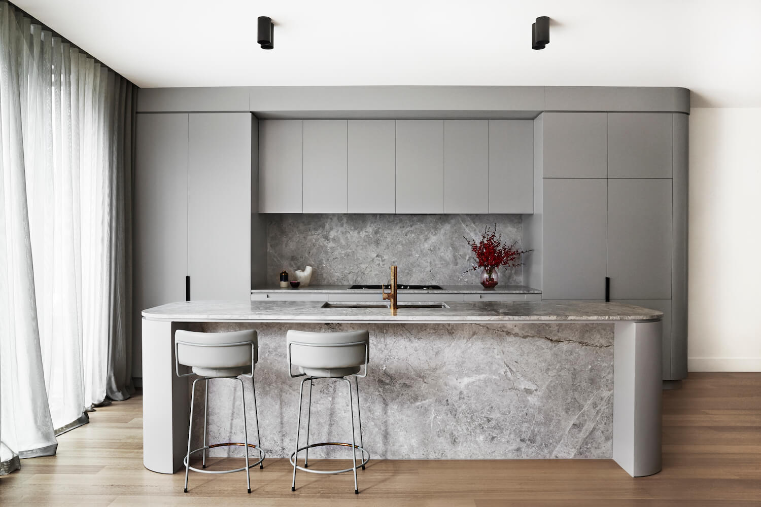 Arc modeling modern cupboard