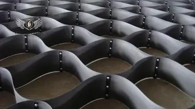 شبكة بلاستيكية على شكل خلية نحل لتثبيت التربة من مادة البولي إيثيلين عالي الكثافة لمواقف السيارات وشبكة من العشب للطرق الخرسانية