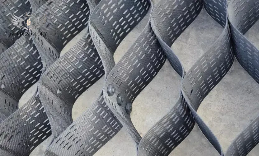 شبكة بلاستيكية على شكل خلية نحل لتثبيت التربة من مادة البولي إيثيلين عالي الكثافة لمواقف السيارات وشبكة من العشب للطرق الخرسانية