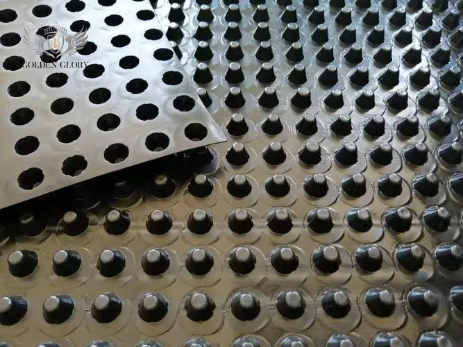 سعر المصنع الساخن لوحة الصرف الصحي لوحة السقف الأخضر Dimple بسعر جيد