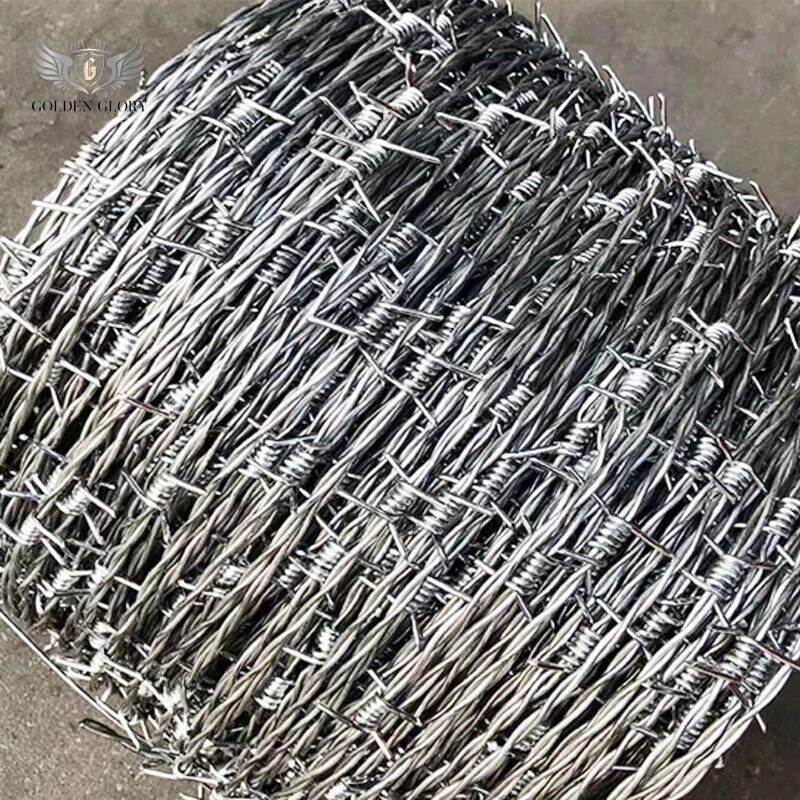 سعر سلك شائك عالي الجودة للبيع مباشرة من المصنع لكل لفة / سلك شائك مجلفن