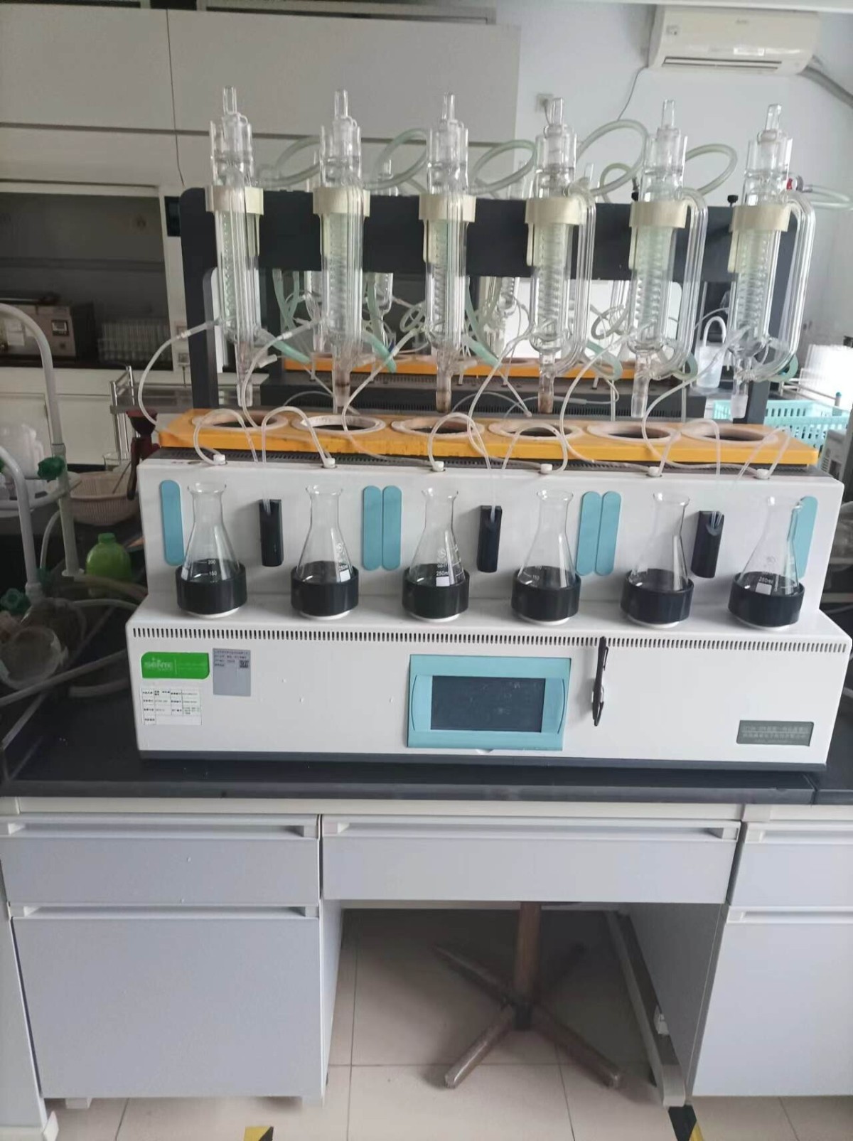 上海02.jpg 上海02.jpg