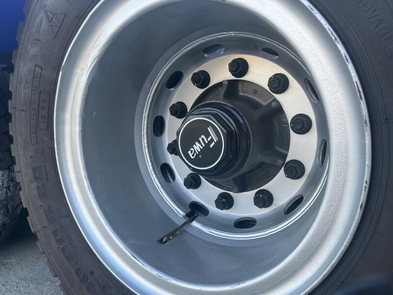 Semi-remorque surbaissée