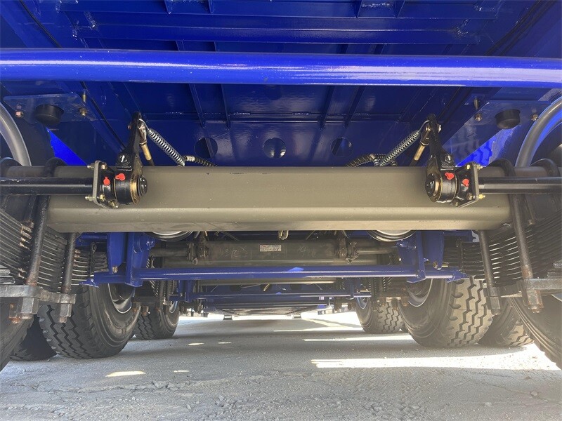 Semi-remorque surbaissée