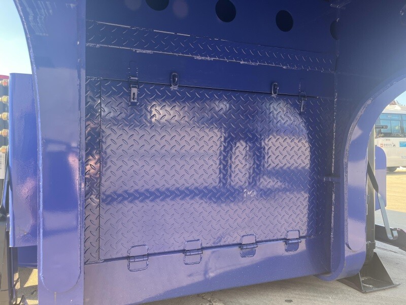 Semi-remorque surbaissée