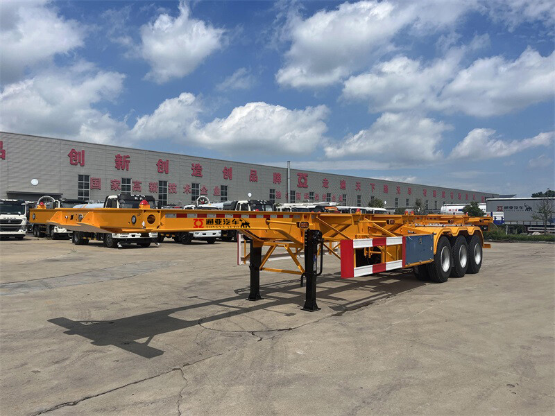 Semi-remorque squelette