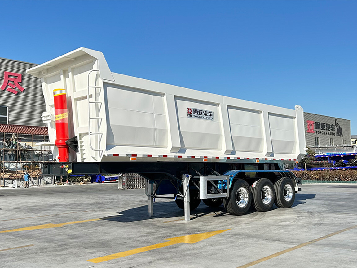 SEMI-REMORQUE À BENNE ARRIÈRE DE 40 TONNES