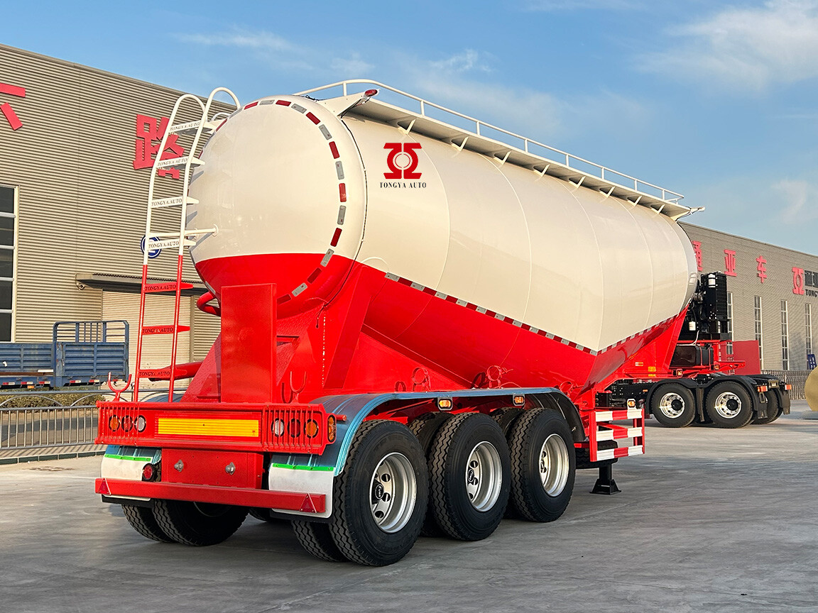 Semi-remorque citerne 40T avec diesel