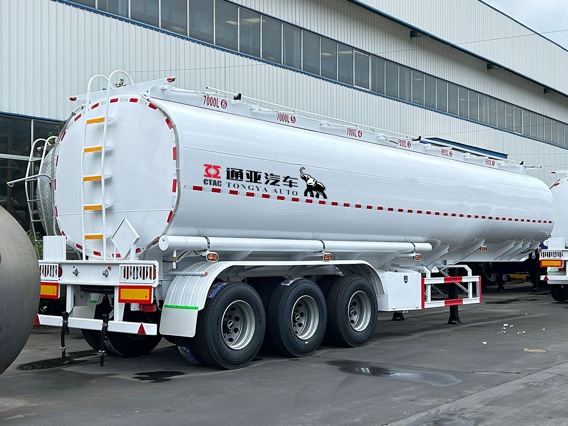 Semi-remorque pétrolière à 3 essieux à vendre, prix d'usine