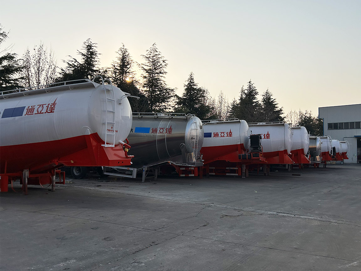 bulk cement tanker semi trailer