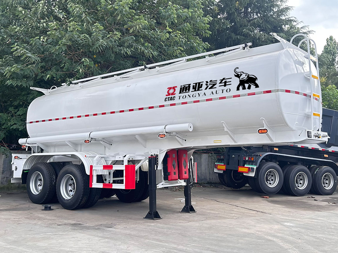 Semi-remorque citerne à carburant 2 essieux, 20 000 litres