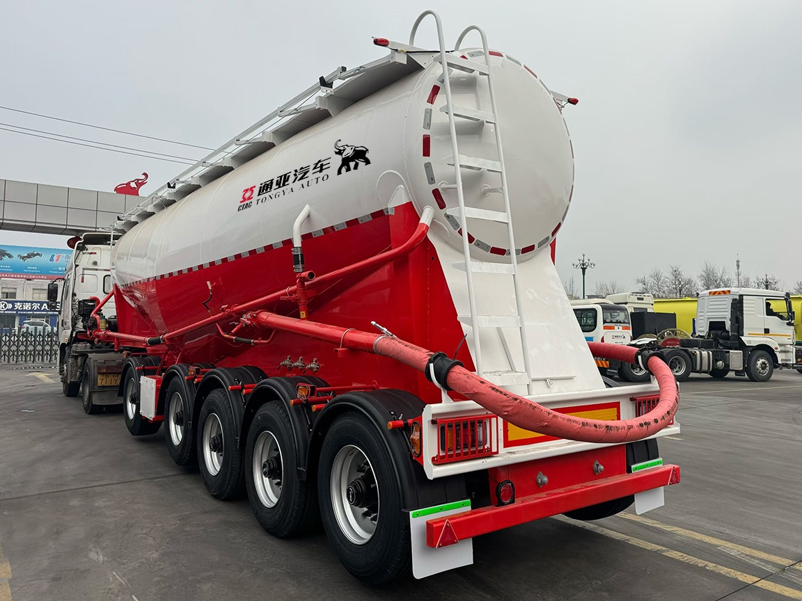 Semi-remorque citerne à ciment en vrac 5 essieux 66 litres