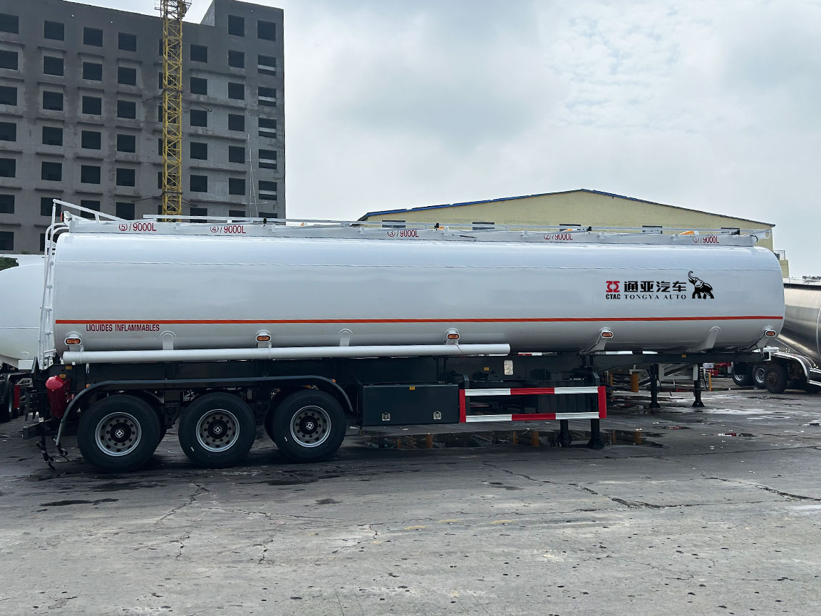 Semi-remorque citerne à carburant à 3 essieux pour l'Afrique de l'Ouest