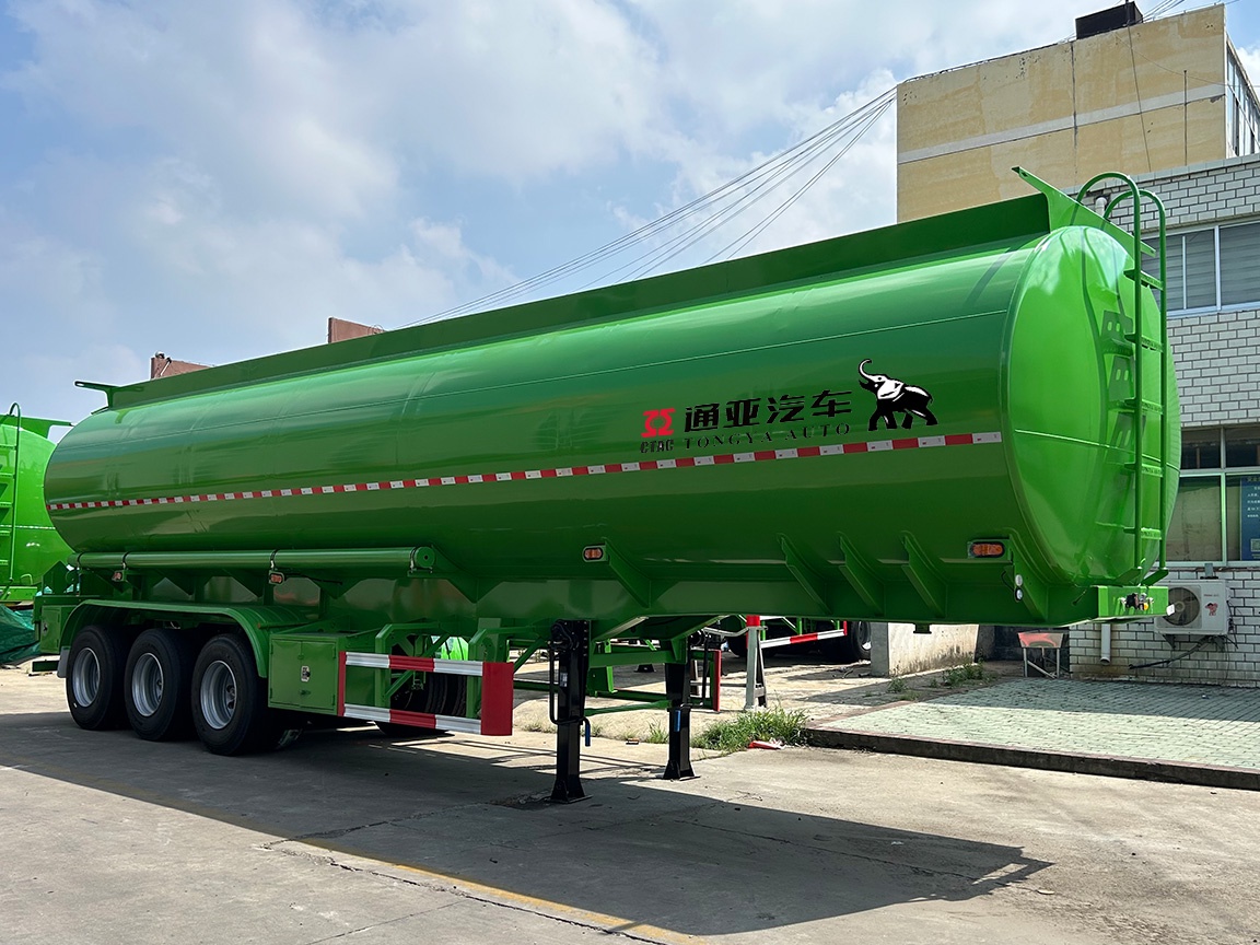Remorque-citerne à carburant à 3 essieux semi-remorque-citerne à carburant2