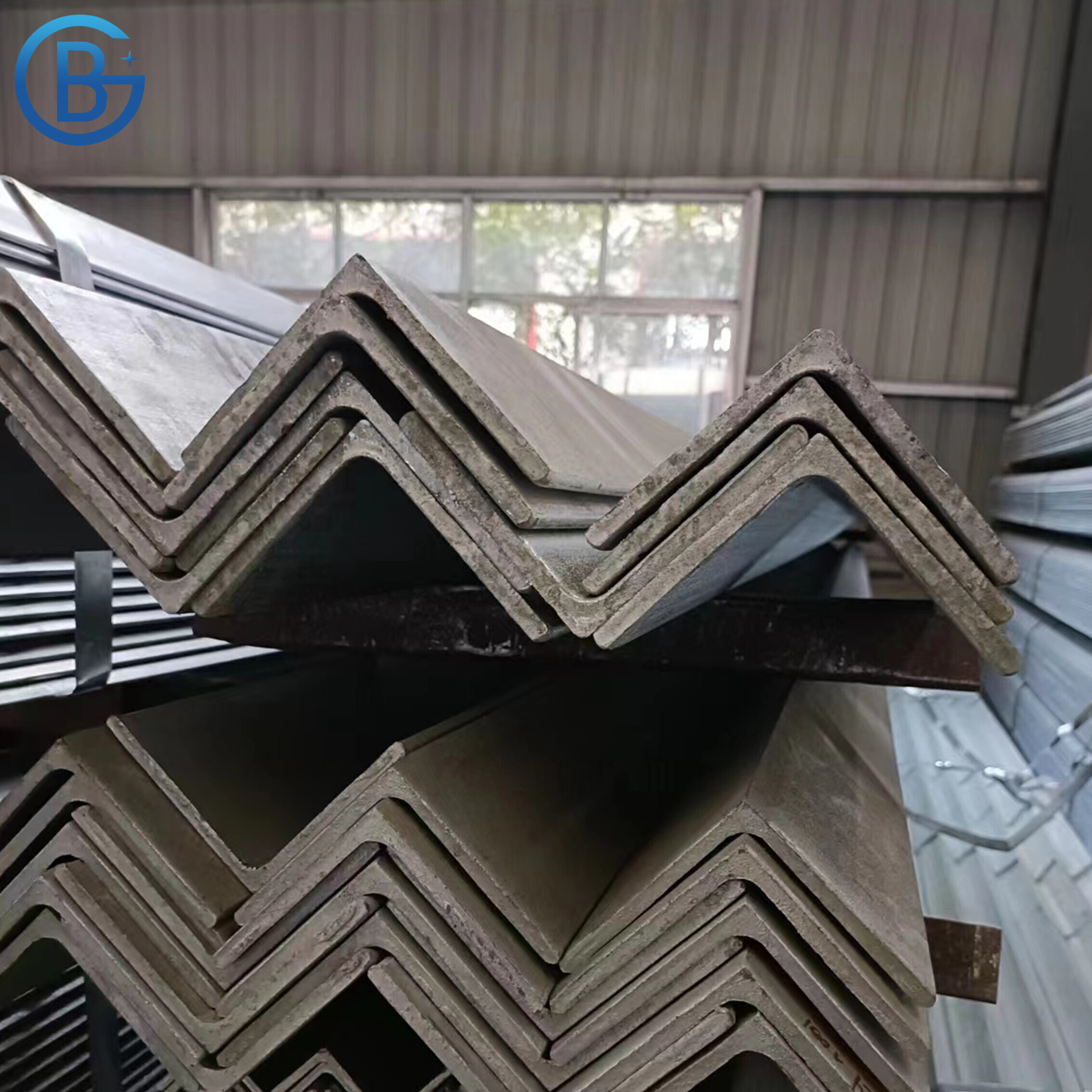 Slotted Angle Iron/ Hot Rolled Angle Steel/ MS Angles Size