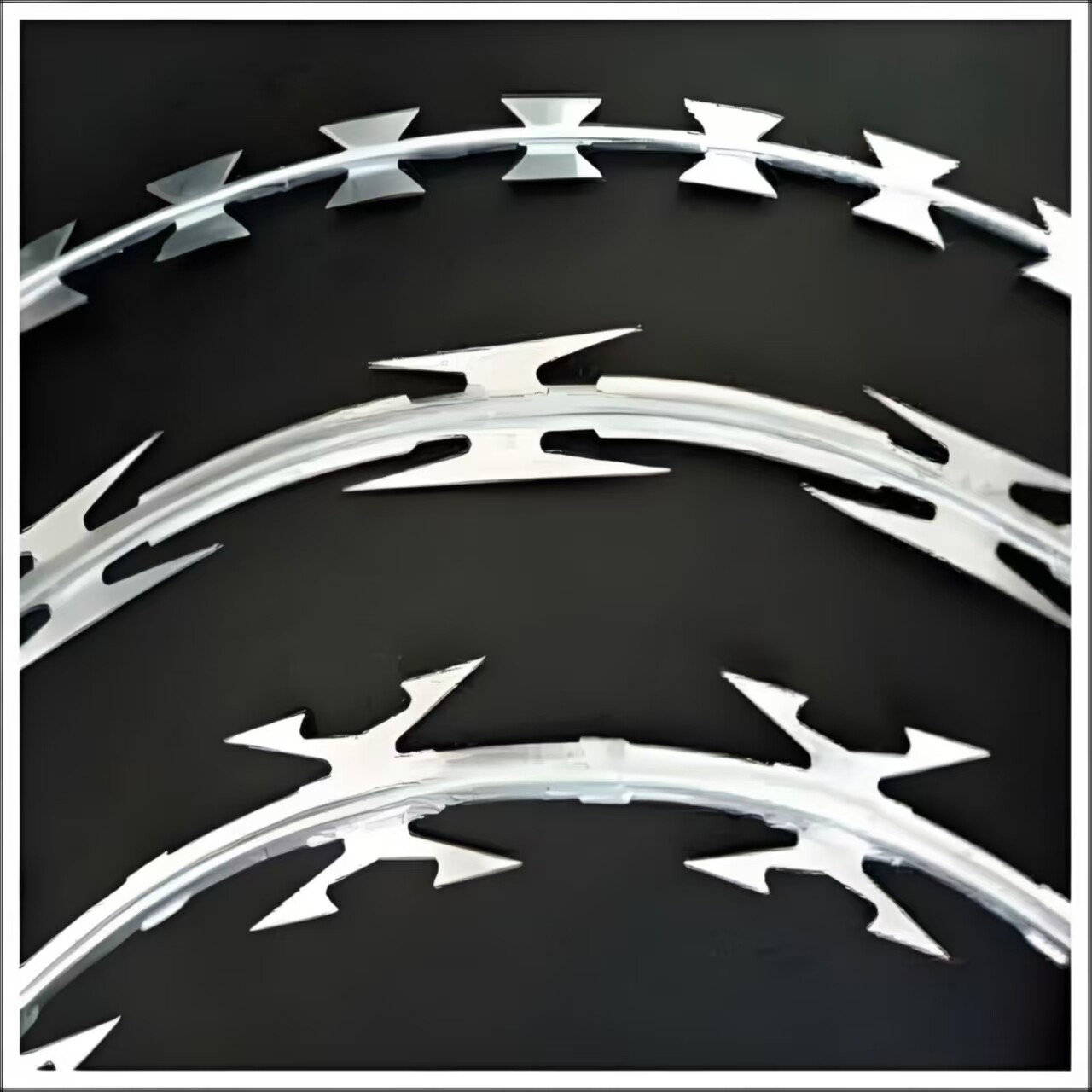 980 coil diameter galvanized razor wire, 10 m length