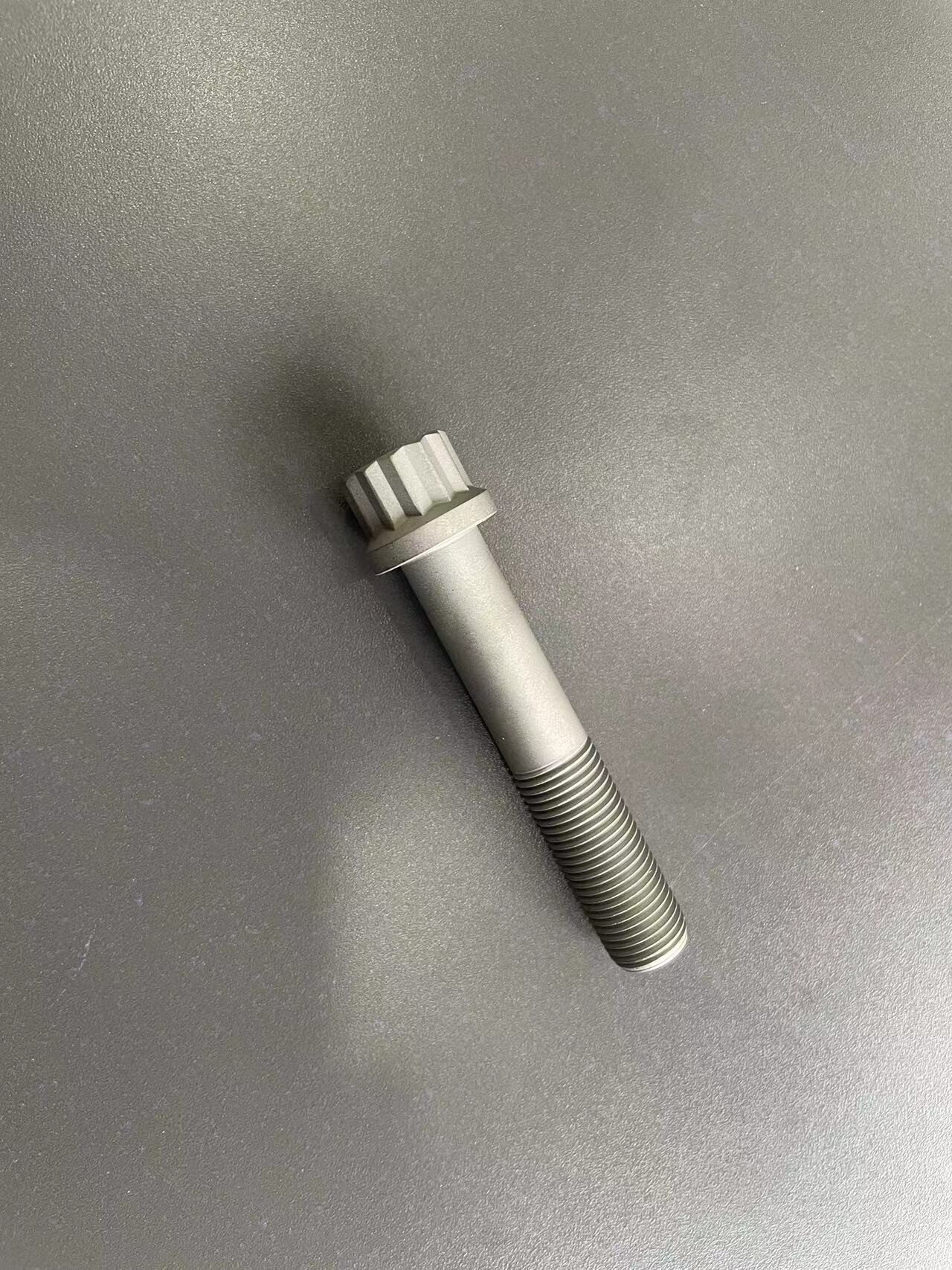 Inconel 718 material, head forming method of twelve-point countersunk head bolts（一）