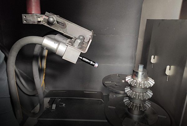 모래 분사 및 녹 제거