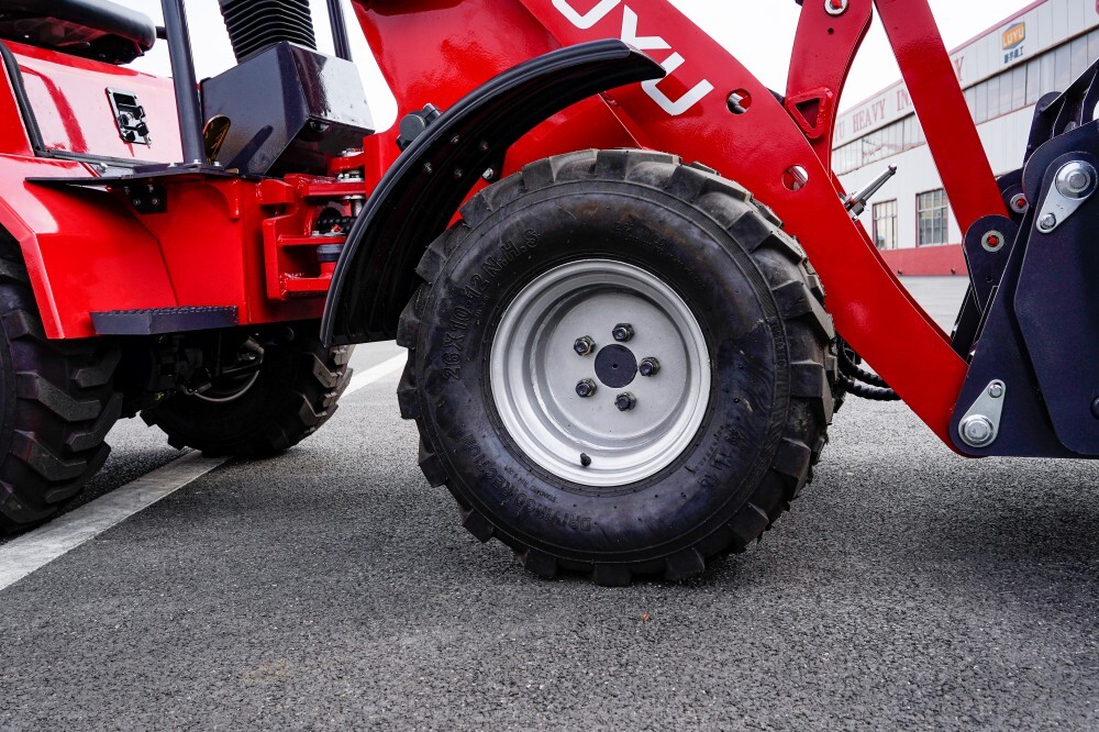 906 Compact Wheel Loader