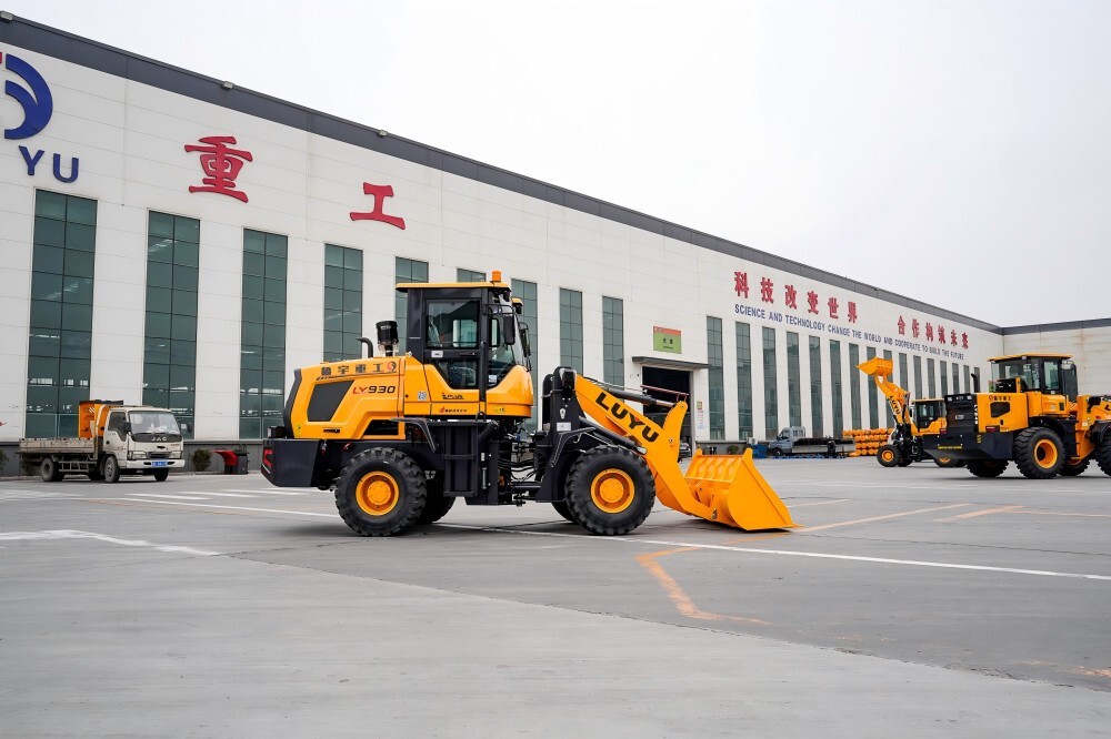 930 Compact Wheel Loader