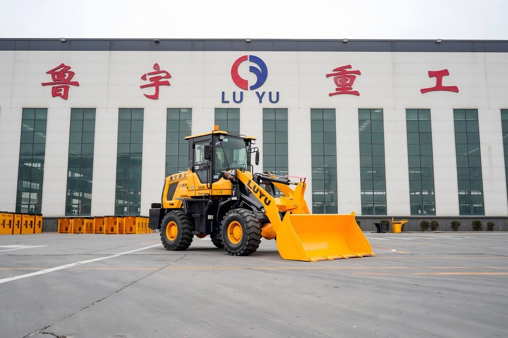 930 Compact Wheel Loader