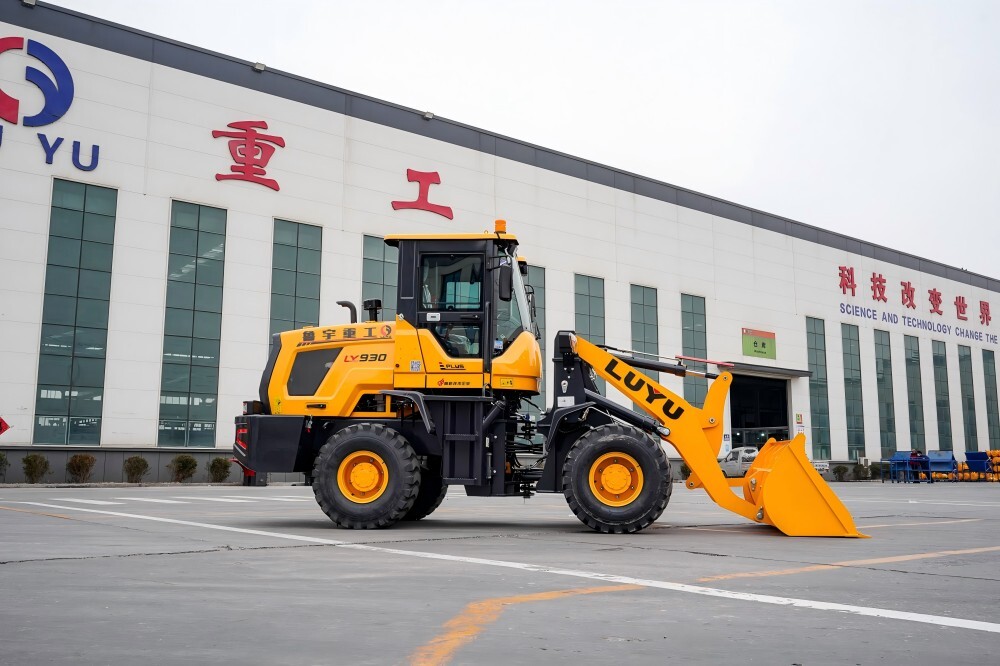 930 Compact Wheel Loader