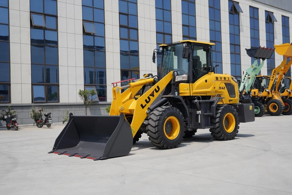 2 Ton Compact Loader LY942 Mini Wheel Loader with CE LUYU Factory