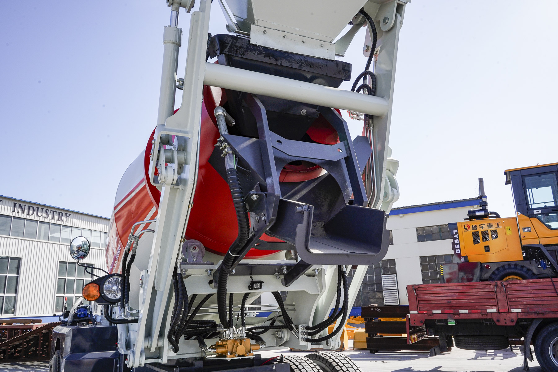 Self Loading Concrete Mixer Common Troubleshooting Methods