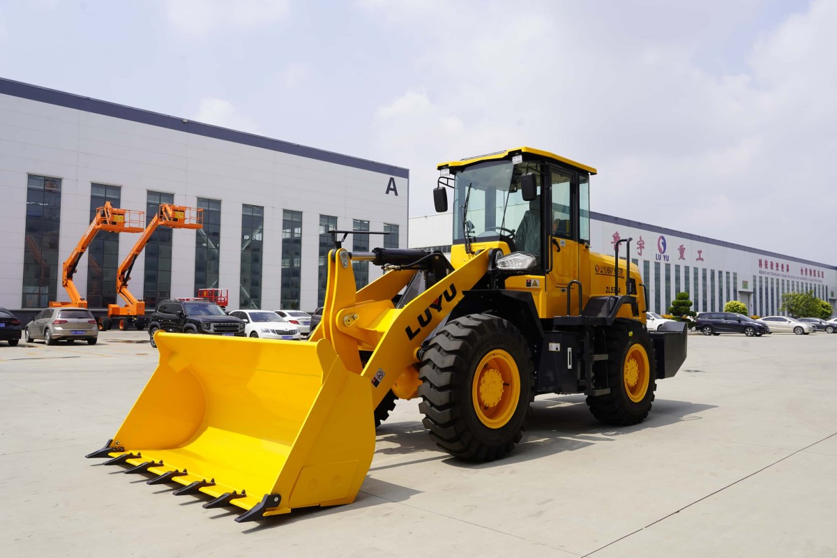 wheel loader LUYU (4) wheel loader LUYU (4)