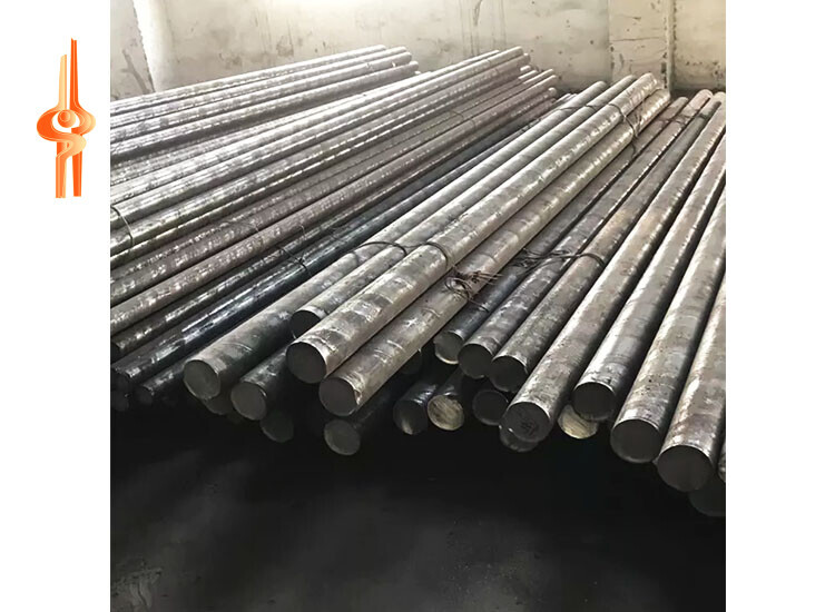 Q215 Uma barra de aço carbono