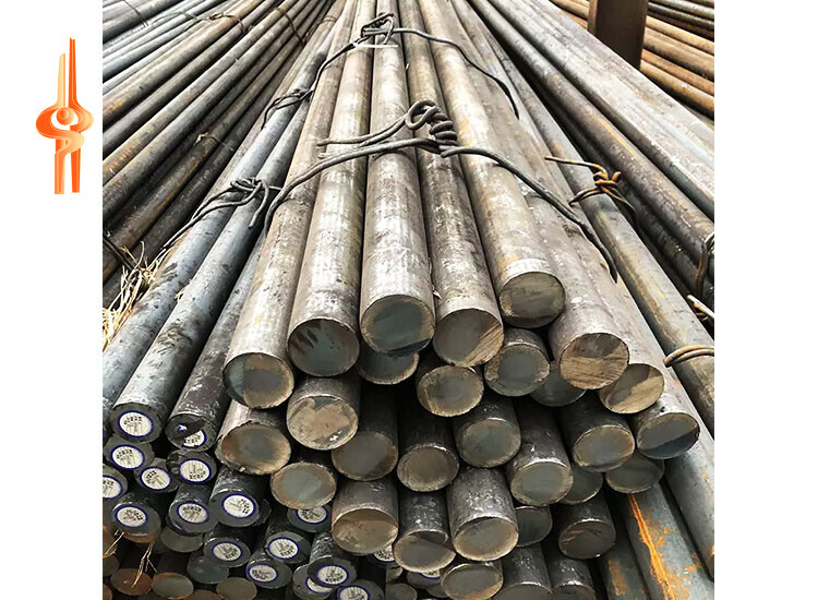 Q215 Uma barra de aço carbono