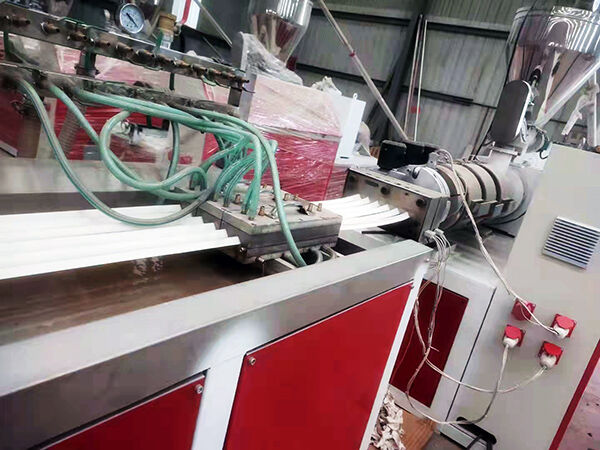 PVC plastic corner bead /angle bead profile with mesh extrusion machine production line