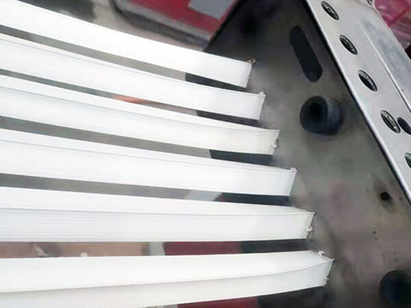 PVC plastic corner bead /angle bead profile with mesh extrusion machine production line