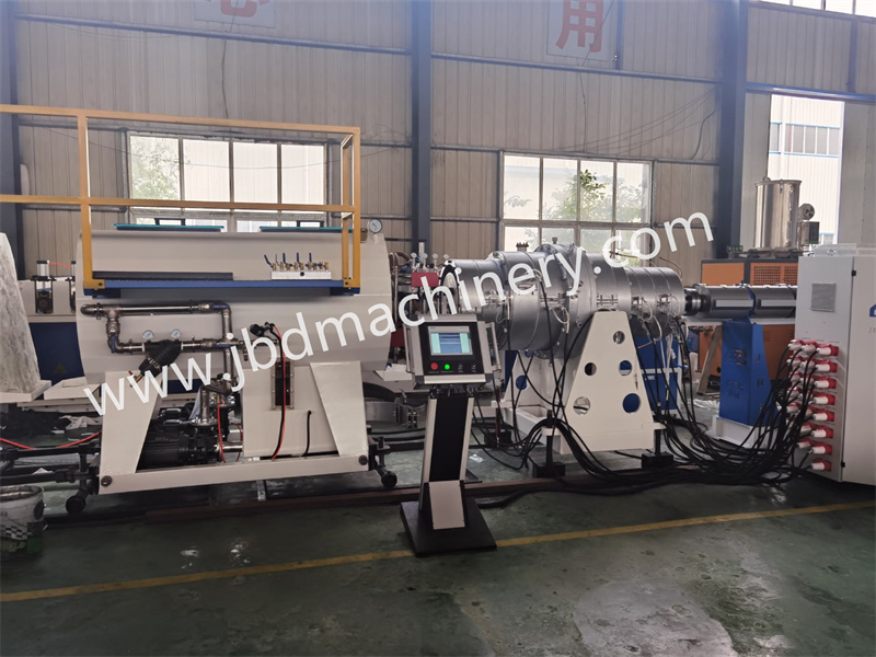 PE Water Supply Pipe/Gas Pipe/Oil Pipe/Heat Preservation Pipe Production Line