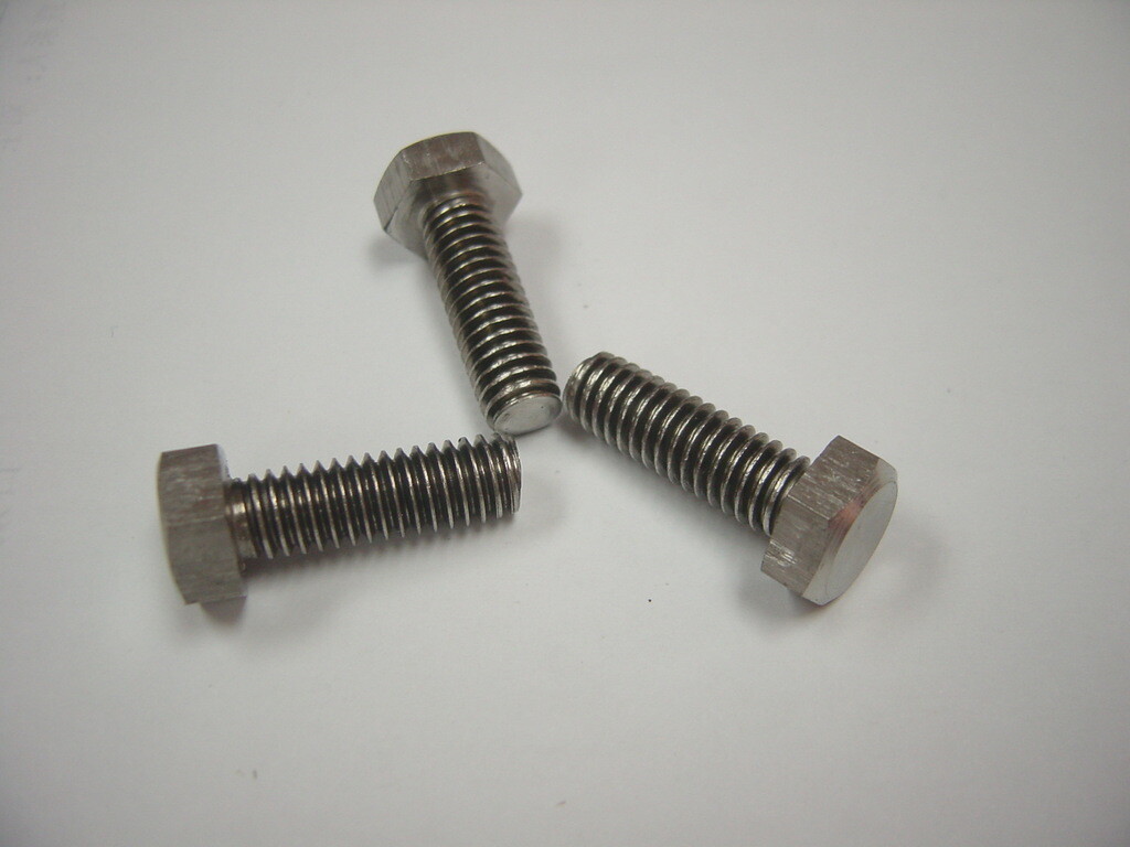 Titanium Truss Slotted Machine Screws
