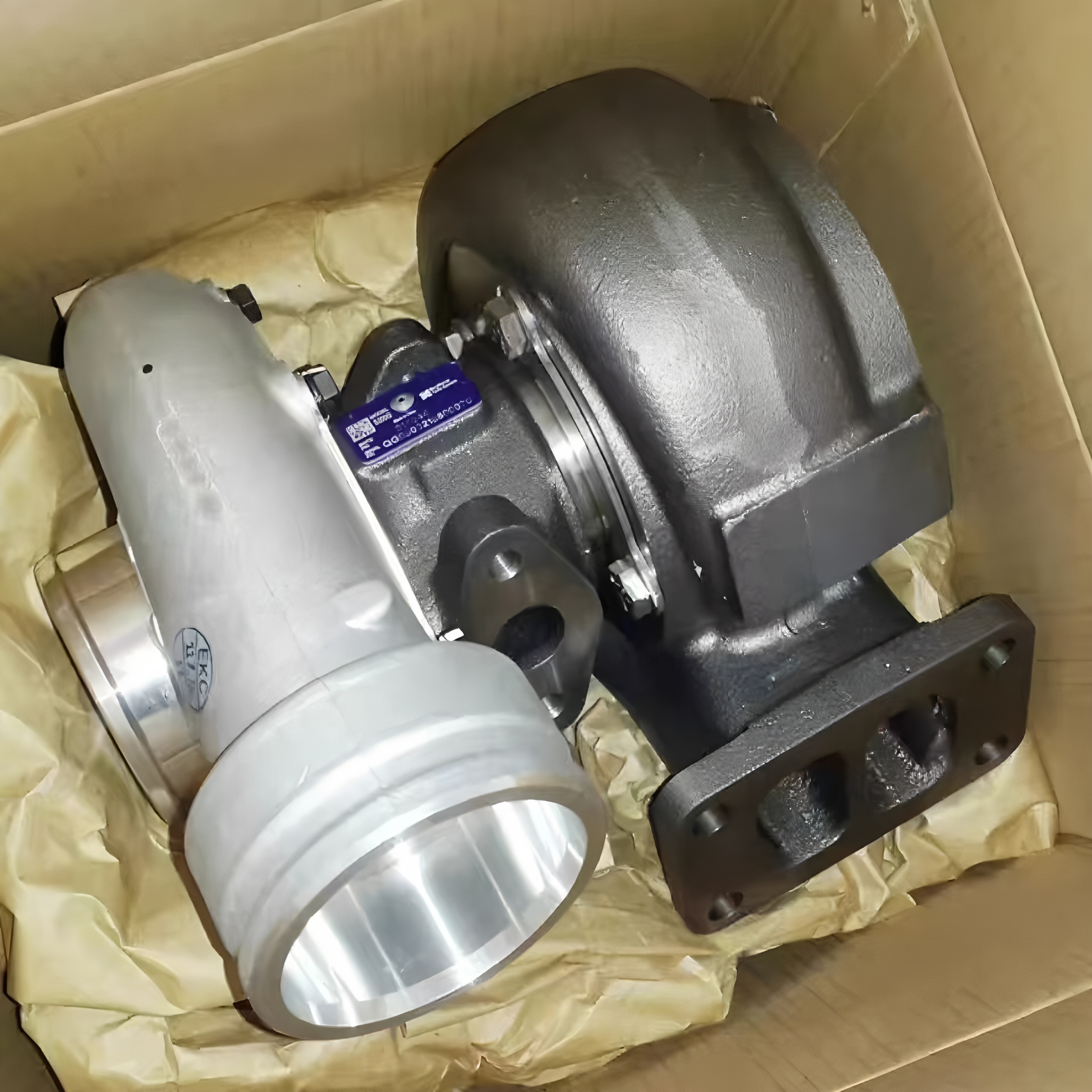 HD785-7 supercharger assembly 6505-67-5040 12V140 supercharger