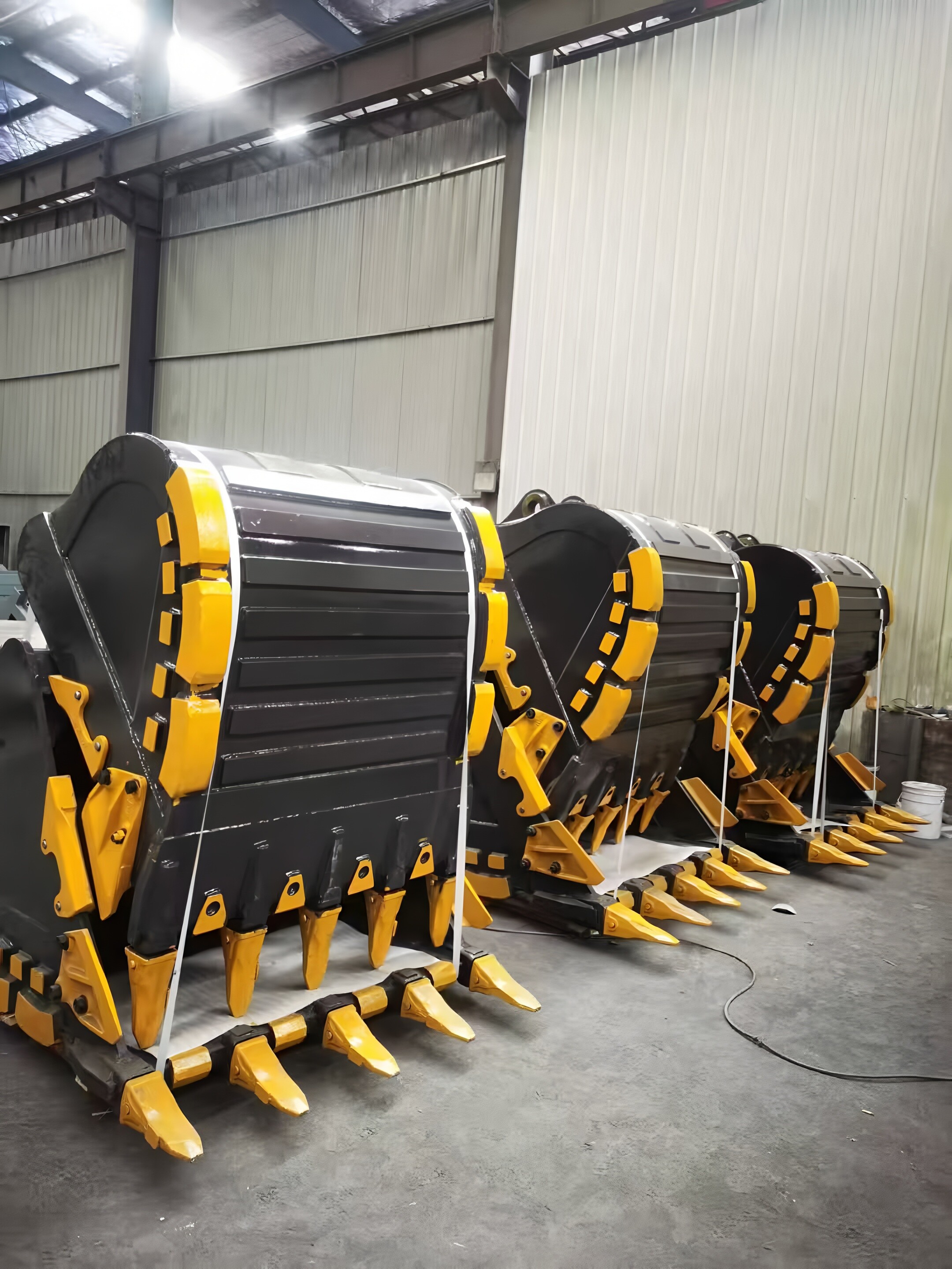 Excavator Bucket for CAT 320 325