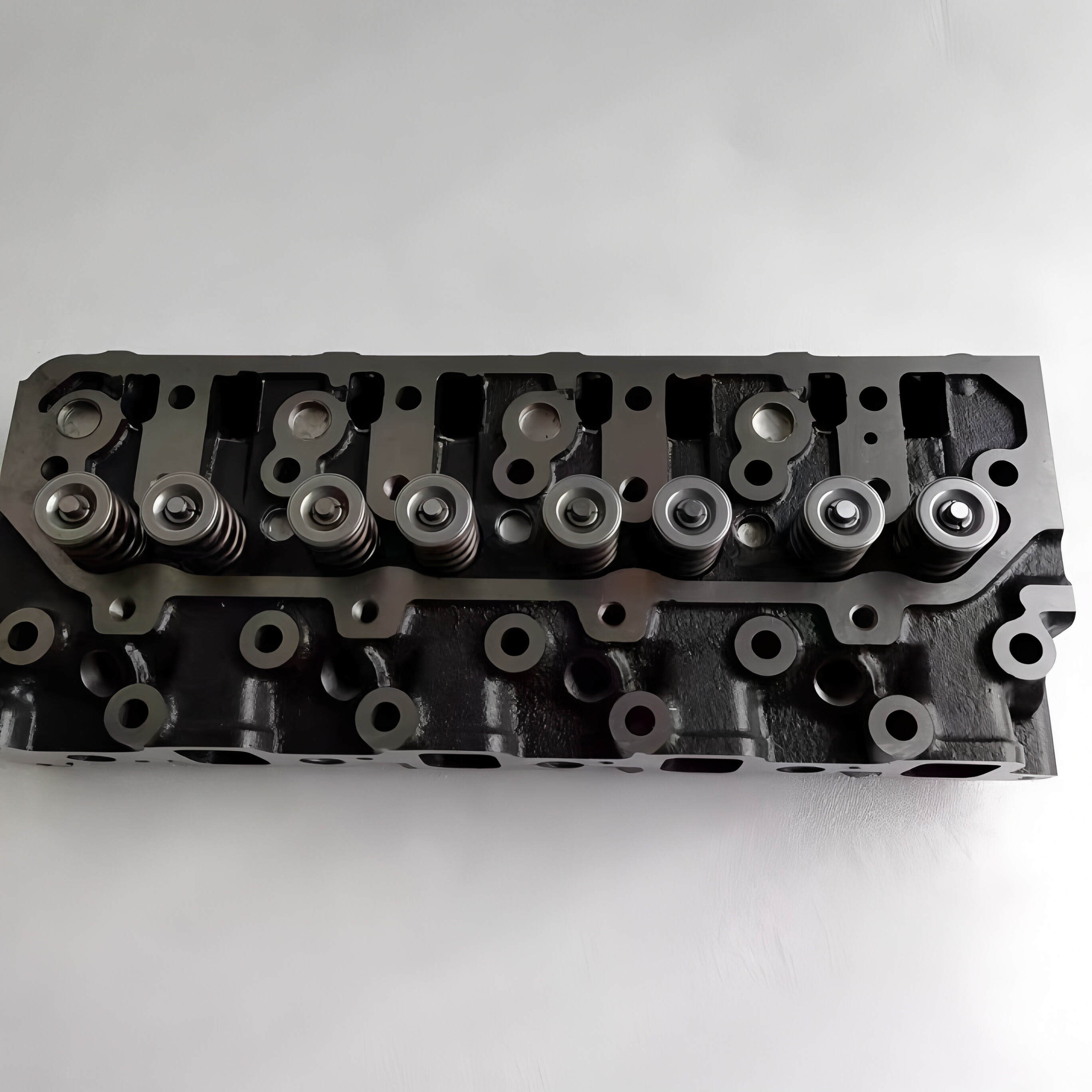 Excavator Parts Engine Cylinder Head V330 1G513-03020 Diesel Engine Cylinder Head for Kubota