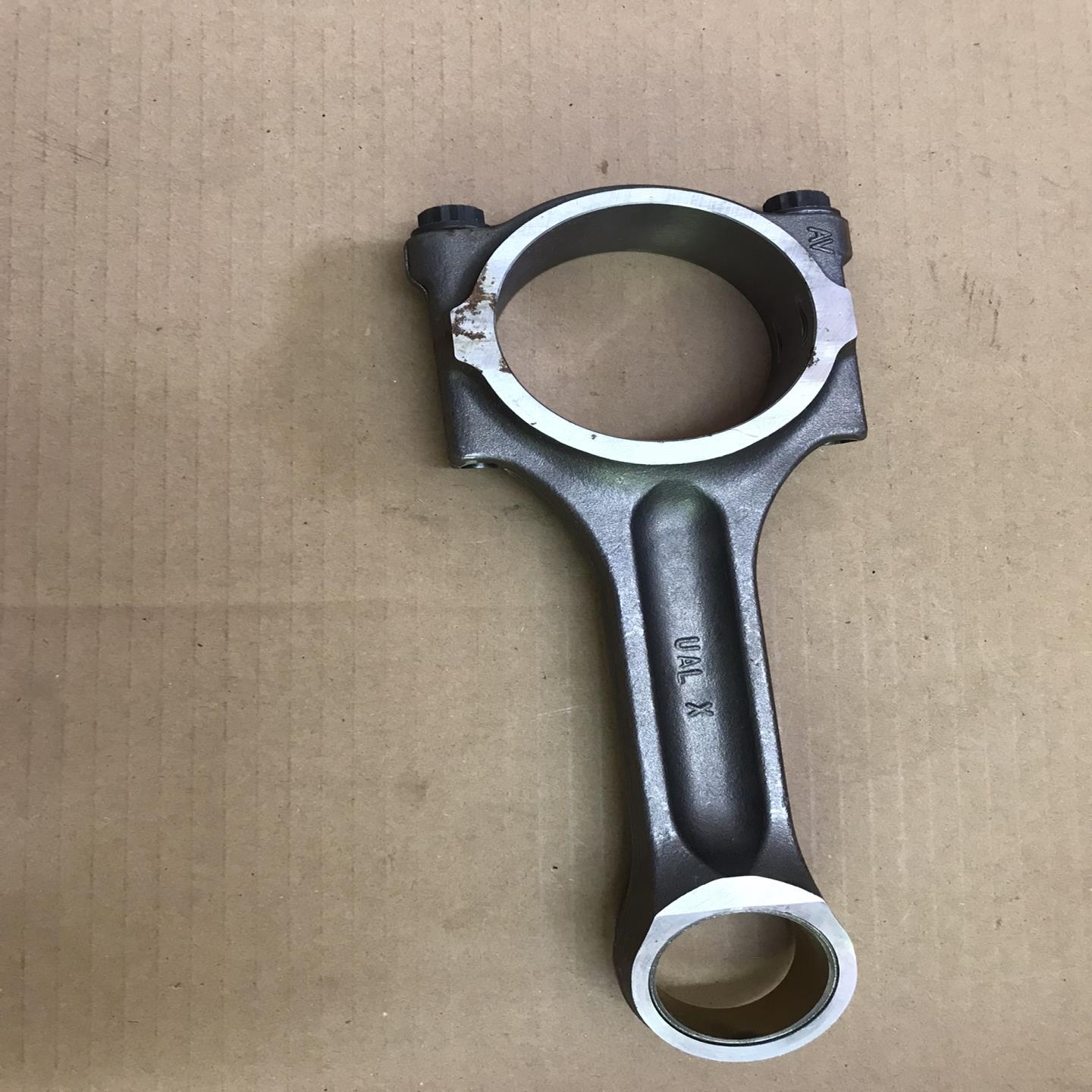 C3942581 Connecting Rod B5,9 Liugong Loader Parts