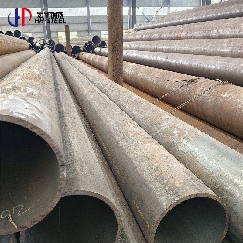 Low Price Seamless Tube Weld Pipe ASTM A106 A36 A53 A192 Q235 Q235B Carbon Steel Pipe in Factory for street light steel pipe