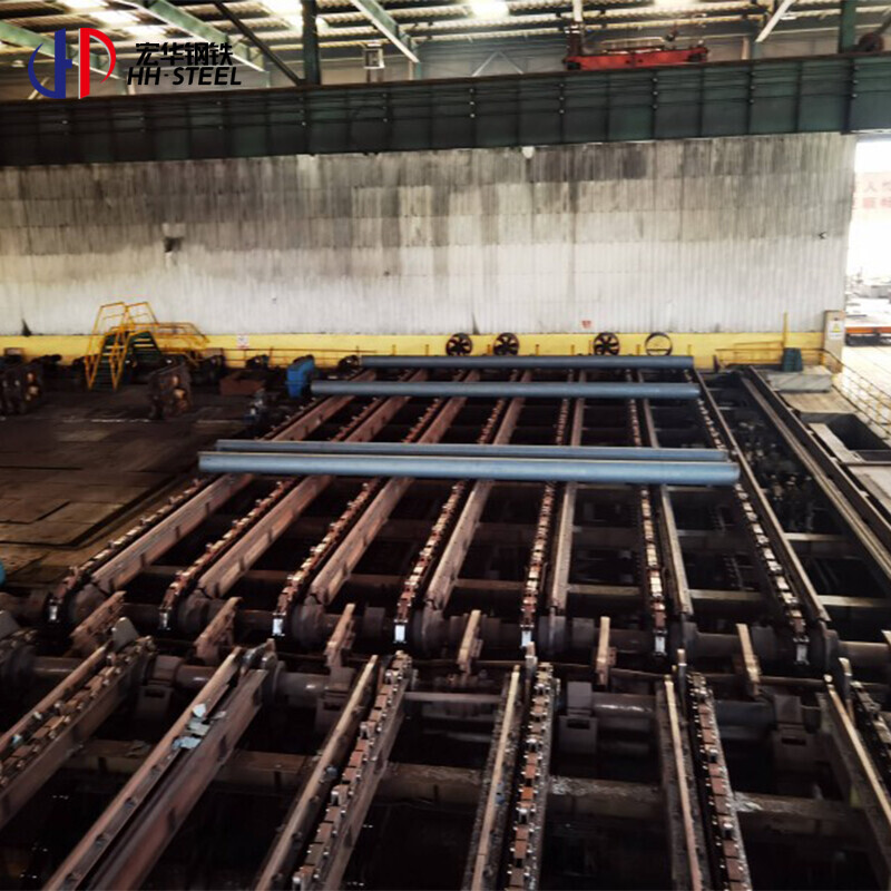 Popular Selling ASTM Q195 Q235 A252 Black Steel Pipe Hot Rolled Carbon Steel Seamless Pipe 