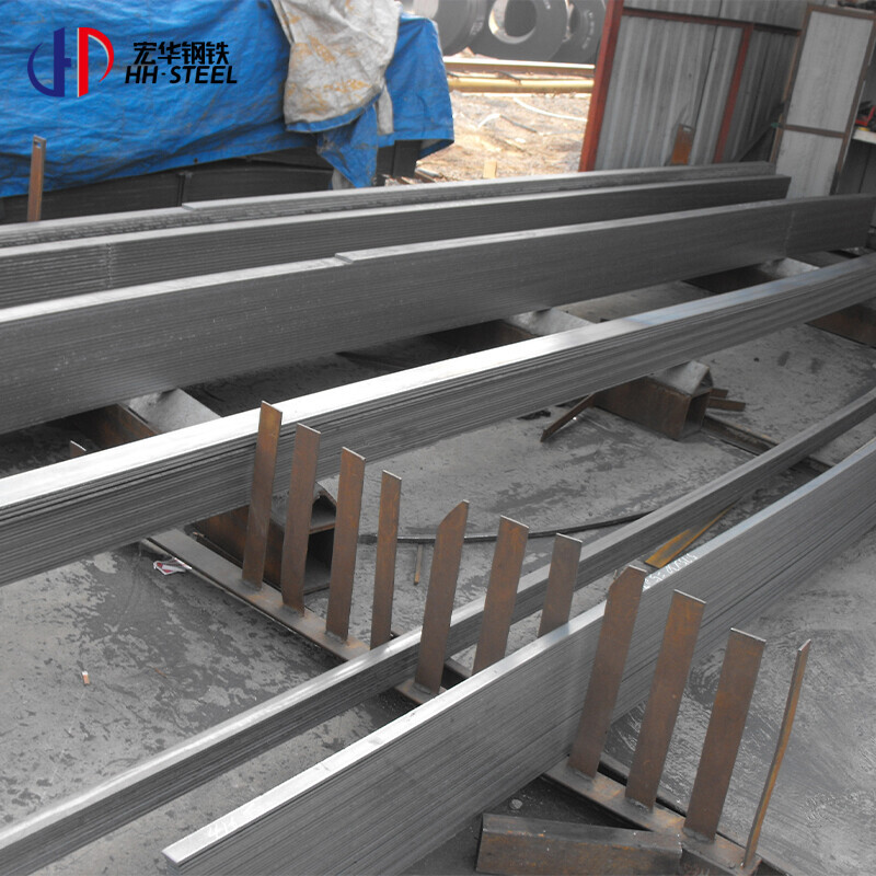 Low carbon steel plate flat iron steel Q355 hot rolled spring steel flat bar for tractor