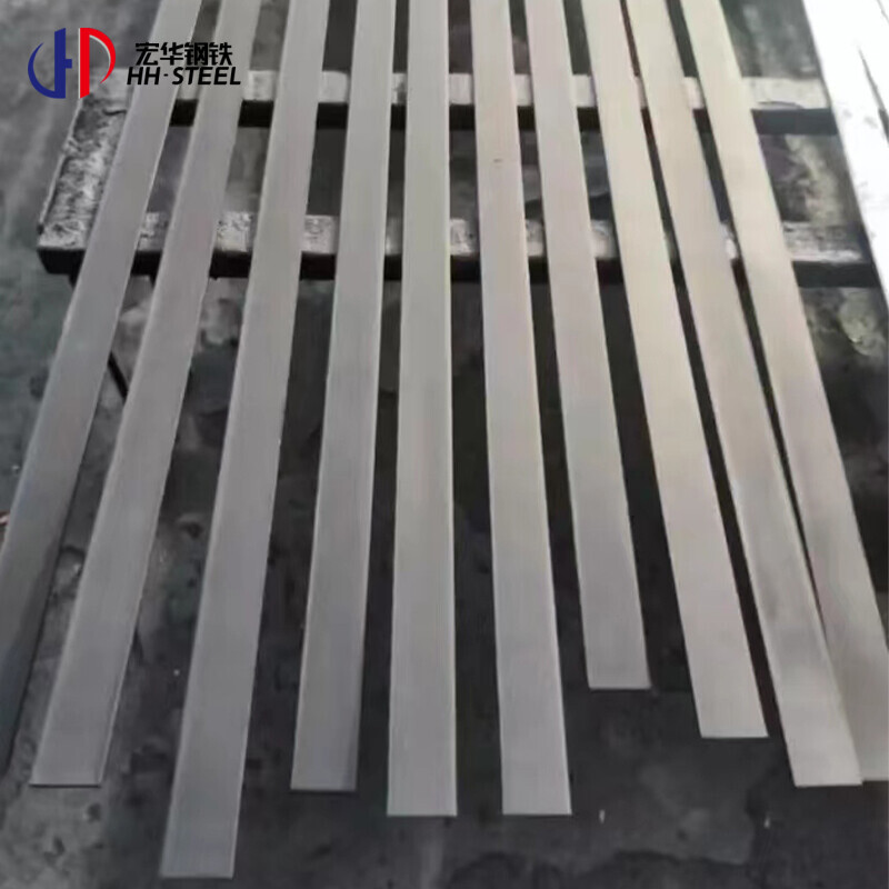 Factory Direct  Q195 Q235 Q345 SS400 S45C A36 Stainless Steel Flat Bars Steel Square Bars Flat Bars