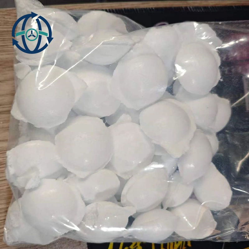Carbonamide-based Denitrifier
