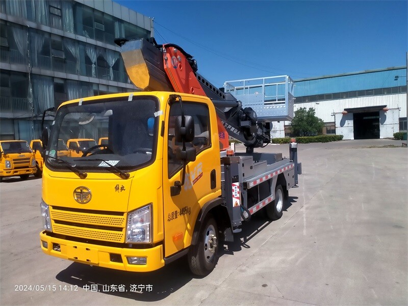 33m Aerial work platform truck