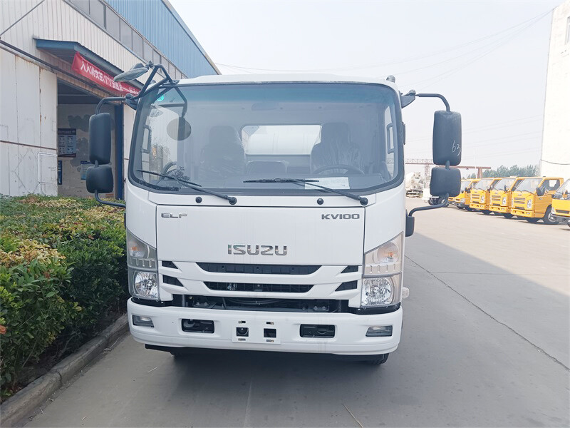 Isuzu concrete mixer truck
